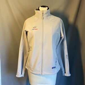Patagonia Women's Soft Shell Zip Up Jacket. Size L